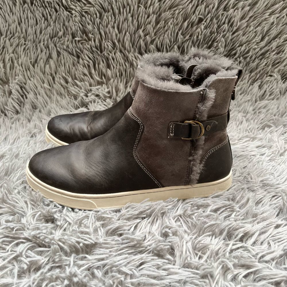 Olukei Pehuea Hulu Ankle boot Size 8.5